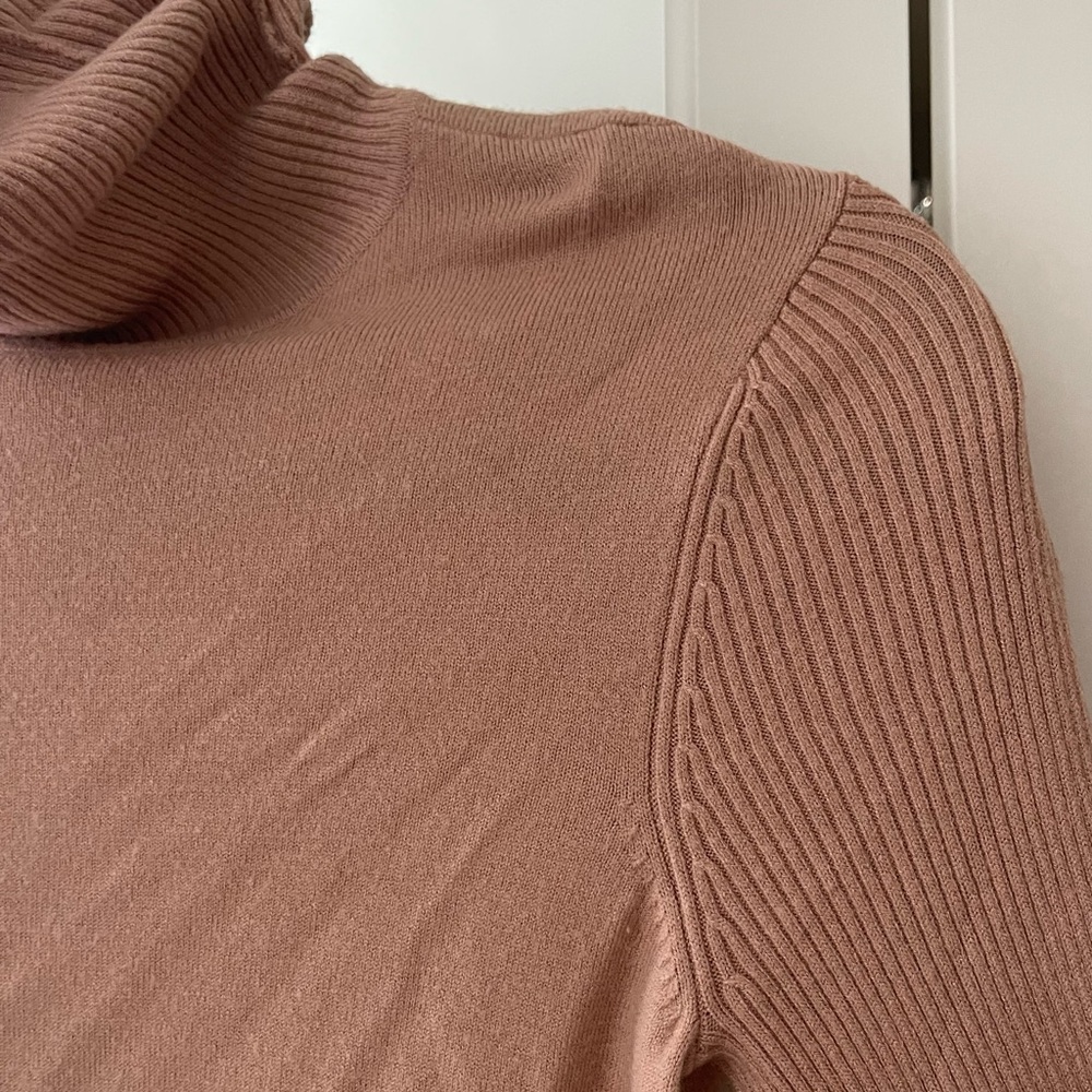 L'agence Odette Sweater View 3
